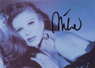 Milva †